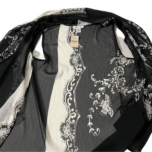 Cold Water Creek Butterfly Sheer Scarf Black & White Floral Scarf Arm Holes NWT - Picture 5 of 10